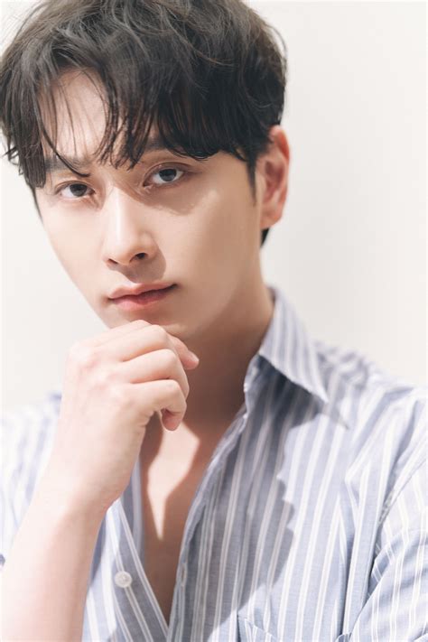 [PROFILE] HWANG CHAN SUNG NEW PROFILE PHOTO #1