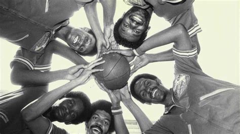 Larry 'Gator' Rivers, Harlem Globetrotter legend from Georgia, dies at ...