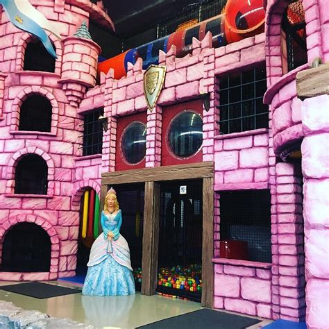 AU CHATEAU MAGIQUE (2025) All You Need to Know BEFORE You Go (with ...