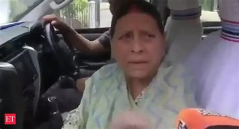 rabri devi: 'We are not scared of CBI raids', says RJD leader Rabri ...