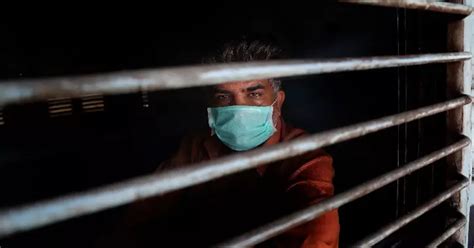 Air Pollution Triggers Health Emergency In Delhi-NCR: Here's How You ...