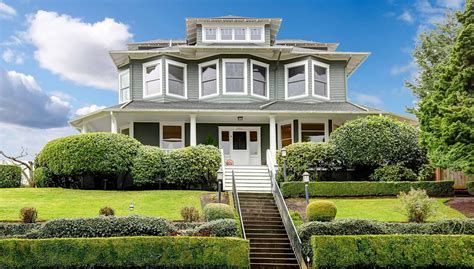 Pictures of Tracy K. Shaffer