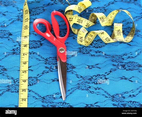 Tailor pattern cuttings hi-res stock photography and images - Alamy