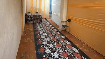 Hotels in Karchana from ₹1,271: best places to stay in 2026 |Hotels.com