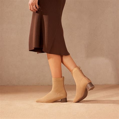 Marcella Square-Toe Water-Repellent Zipper Ankle Boots in Nutmeg | VIVAIA