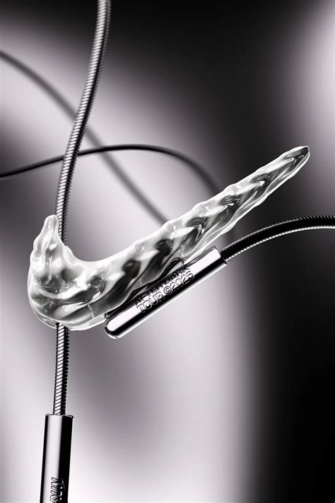 Nike unveils a reimagined race medal for the After Dark Tour — NIKE, Inc.