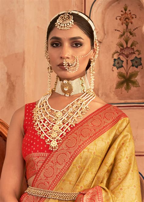 Corn Yellow Woven Royal Patola Kanjivaram Silk Saree – zarikaariindia.com