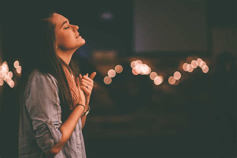 The 5 Greatest Expressions of Worship in the Bible - Worship Team Coach