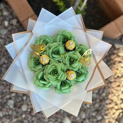 Buy Princess and the Frog Bouquet Gifts Anniversary Birthdays Online in ...