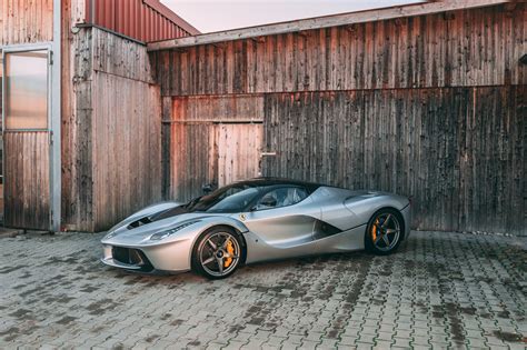 Ferrari Laferrari Zilver Ferrari LaFerrari [1968×1968] : R/carporn