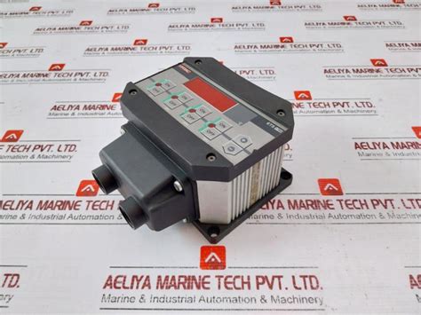 Hydac Ets 1701-100-000 Temperature Controller 22-32V Dc 4-20Ma 0-10V O ...