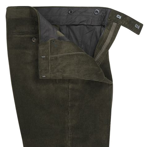 Olive Pleated Corduroy Trousers | Men's Country Clothing | Cordings