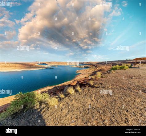 Beautiful colors of Lake Powell and Glen Canyon Dam, Arizona Stock ...