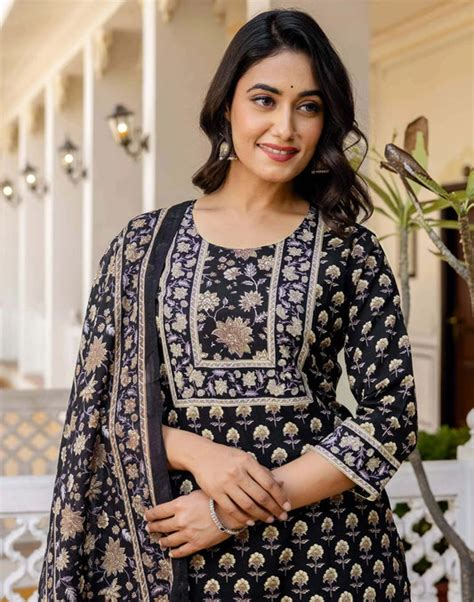 Festive Kurta Sets for Women – Shop Skylee