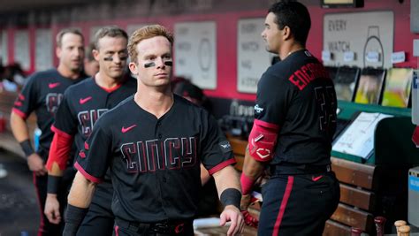 Cincinnati Reds' Matt McLain aggravates oblique injury, season over