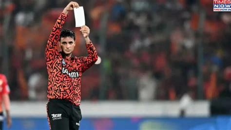Where Abhishek Sharma studied and how it influenced his early years
