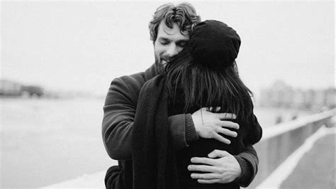 Happy Hug Day 2023: Wishes, quotes, images and WhatsApp status to ...