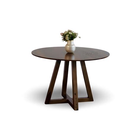 Stear Round Dining Table: Four Seater Round Dining table