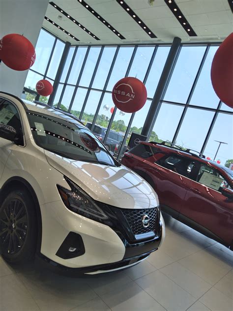BENTON NISSAN OF COLUMBIA - Columbia TN - Hours, Directions, Reviews - Loc8NearMe