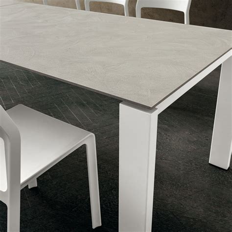 Extendable Hpl Table with Metal Base Made in Italy