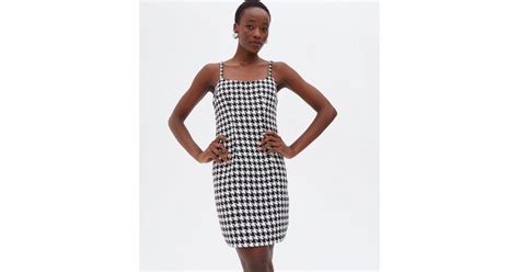 Tall Black Dogtooth Square Neck Pinafore Dress | New Look