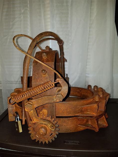 Reverse Bear Trap prop I just finished making! : r/saw