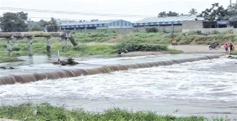 திருப்பூர் நொய்யல் ஆற்றில் வெள்ளப்பெருக்கு: நீரில் மூழ்கிய நல்லம்மன் ...