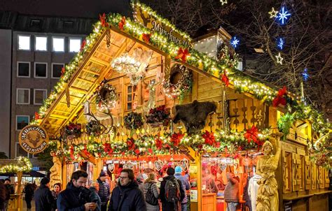 Munich Christmas Market Guide (Map + Dates 2024)