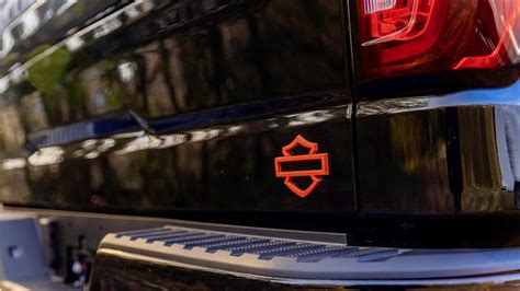 Harley-Davidson Meets Sierra: 2024 GMC Sierra 1500 Edition Details (Photos) - Gearhead Daily