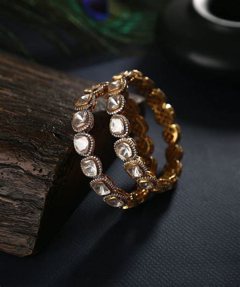 Bangle – Zeeya Luxury Jewellery
