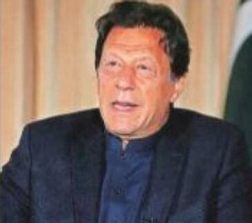 Imran Khan faces 'end of the road' as Pakistan army cracks down ...