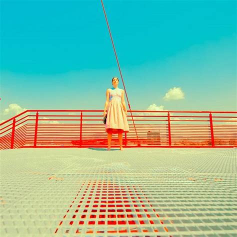 Conoce la fotografía saturada de Andrea Koporova - Belelú – Nueva Mujer