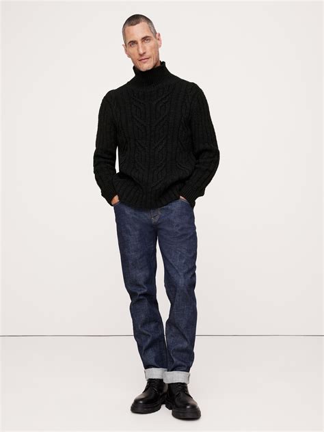 Cotton-Wool Cable-Knit Sweater | Banana Republic