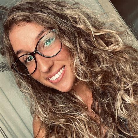 Sara Glanders | Real Estate Agent in Mishawaka, IN - Homes.com