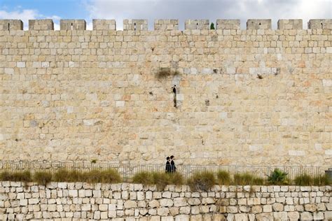 Deeper Study of Jericho’s Walls - Flatwoods church of Christ