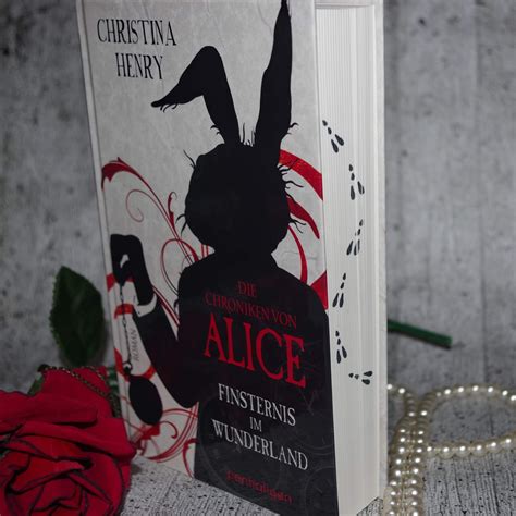 Lucciola: [Books] Christina Henry - Die Chroniken von Alice (1 ...