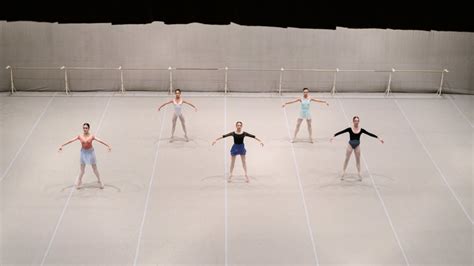 Ballet CAHA Russian Class 的图像结果