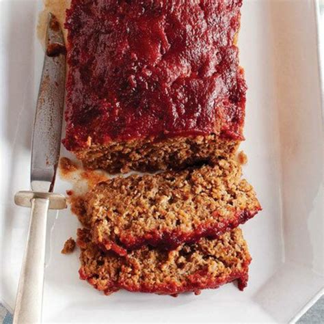 Classic Meatloaf (Martha Stewart) | Classic meatloaf, Meatloaf, Martha ...