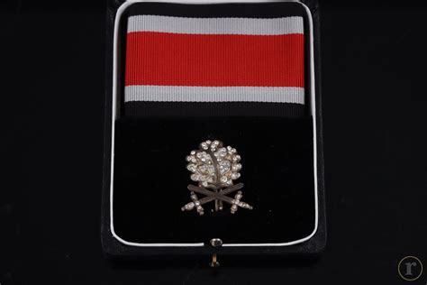 ratisbon's | Replika Eichenlaub mit Schwertern und Brillanten zum ...