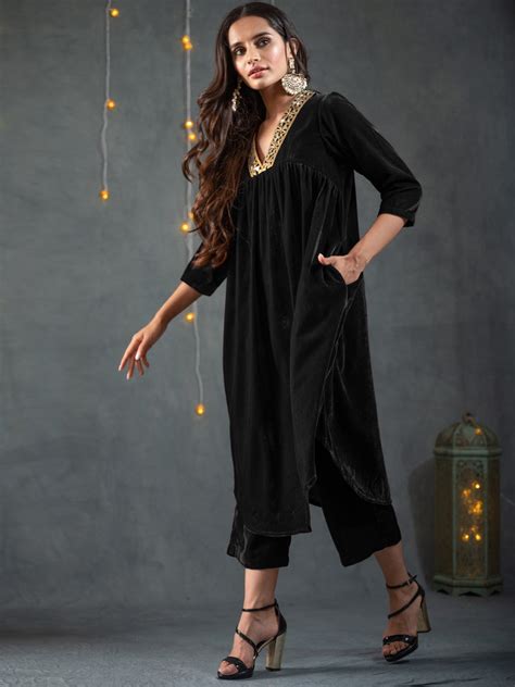 Women's Black Velvet Gathered Kurta with Pant 2 Piece Set | A-Line, V ...