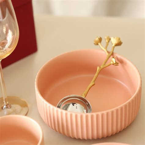 Apricus Pink Serving Bowl (Large) – The Decor Circle