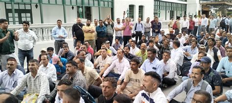 HP: physical education teachers stage protest in Shimla over unfilled ...