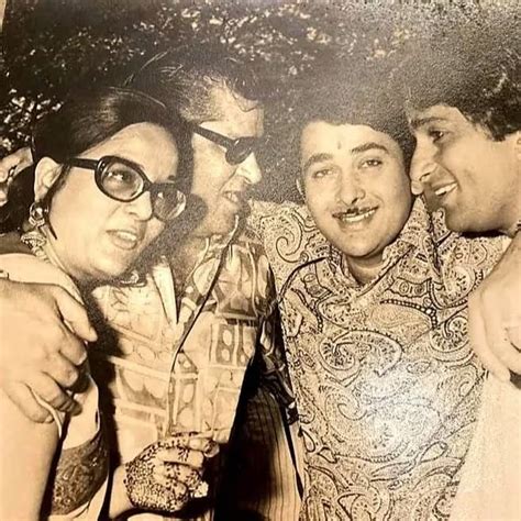 Urmila Sial kapoor family - કપૂર પરિવારની લાડકવાયી પુત્રી ઉર્મિલા સિયાલ ...