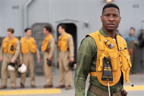 'Devotion' Presents the Korean War-Era Story of Jesse L. Brown and ...