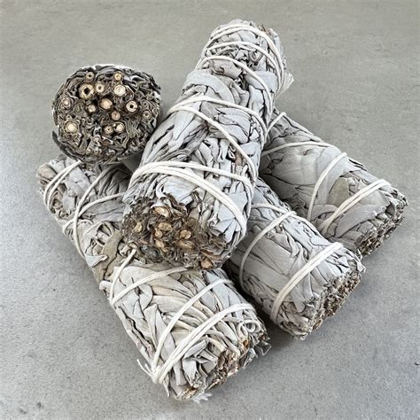 White Sage Smudge stick small - Chakra Wholesale
