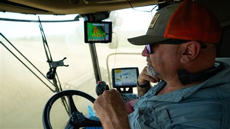 Soybean farmers hurting as Trump tariffs effects felt