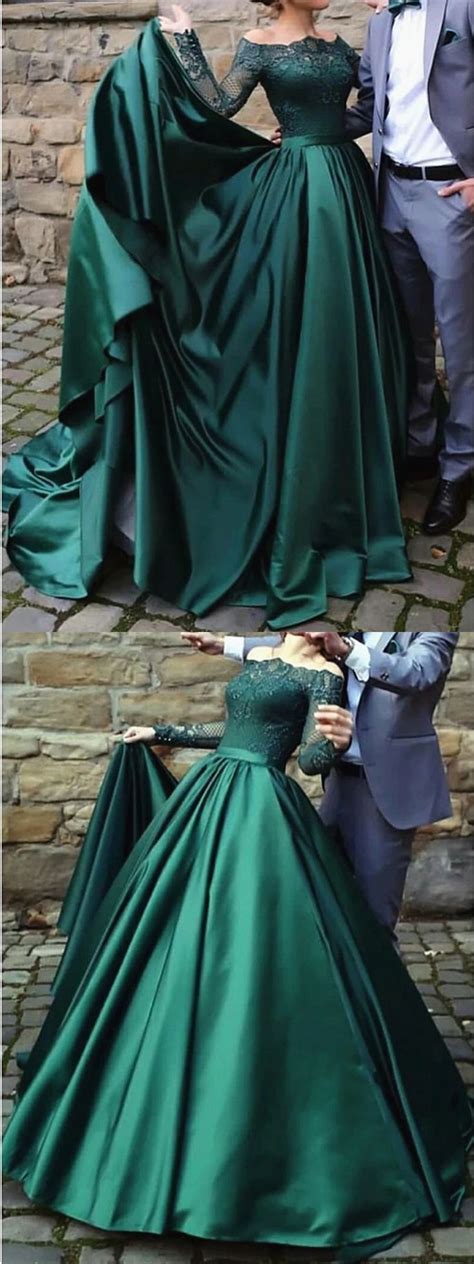 emerald green long sleeve dress