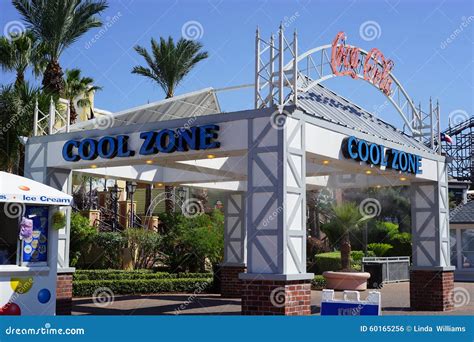 Cool Zone for Hot Texas Summers Editorial Photo - Image of water ...