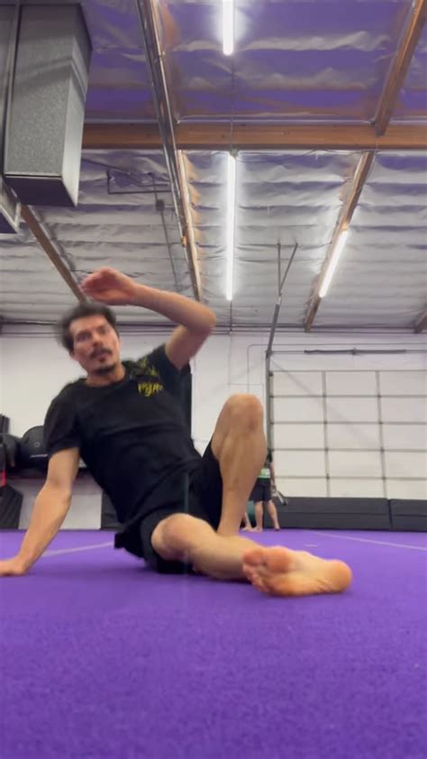 Vladislav Litvinenko's feet