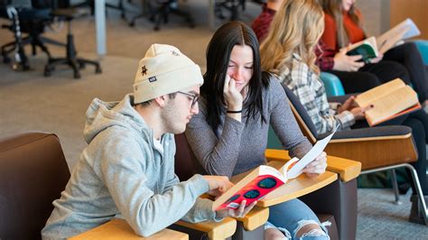 MFA in Creative Writing, Fiction & Nonfiction | On Campus at SNHU